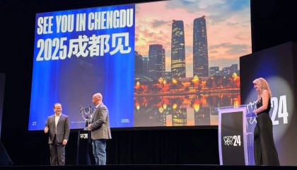 Meiko与GALA听到火锅瞬间触发美食唤醒反应！揭秘选手真实吃货本性